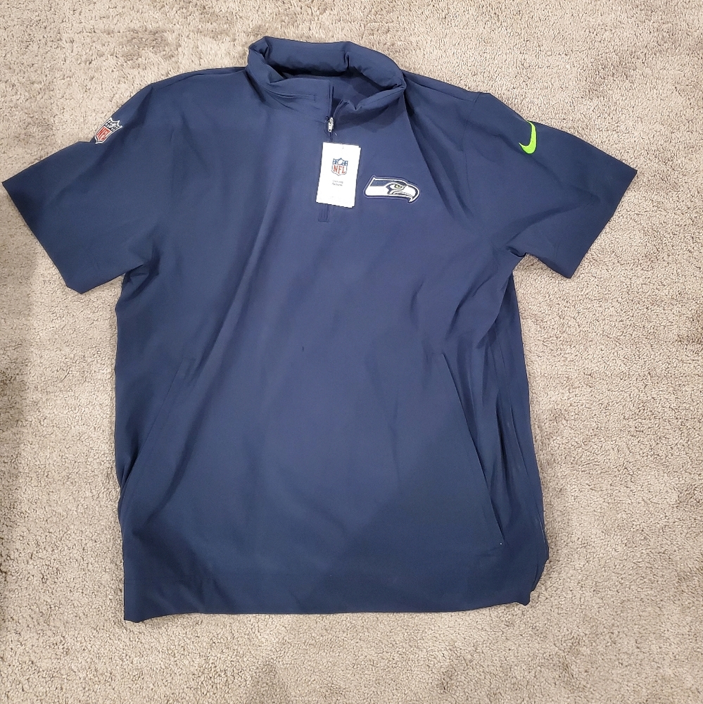 NIKE Seattle Seahawks Size XL 1/4 Zip Sideline Coaches Onfield hooded